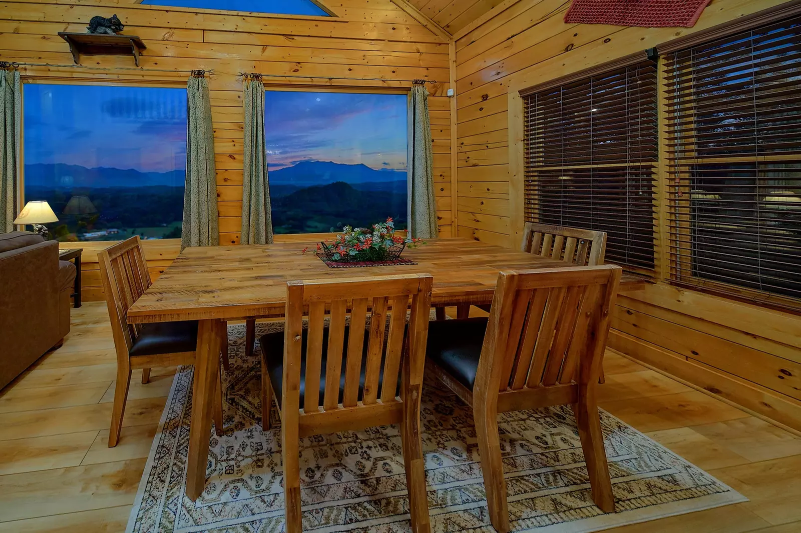 Property image, Interior, of The Grand Legacy (#25)