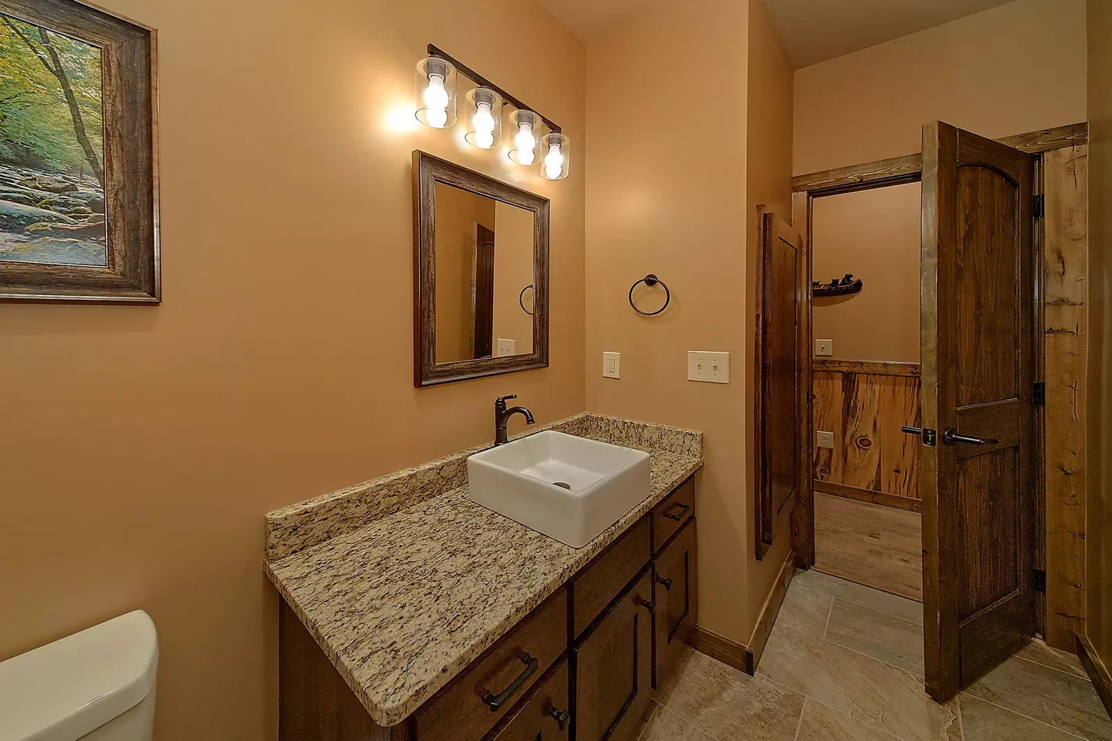 Property image, Interior, of Bear Force One