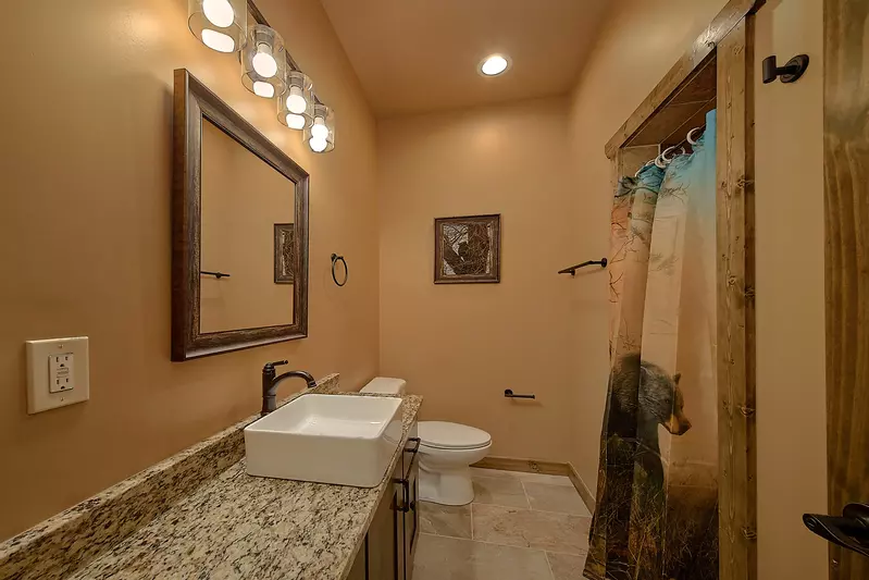 Property image, Interior, of Bear Force One