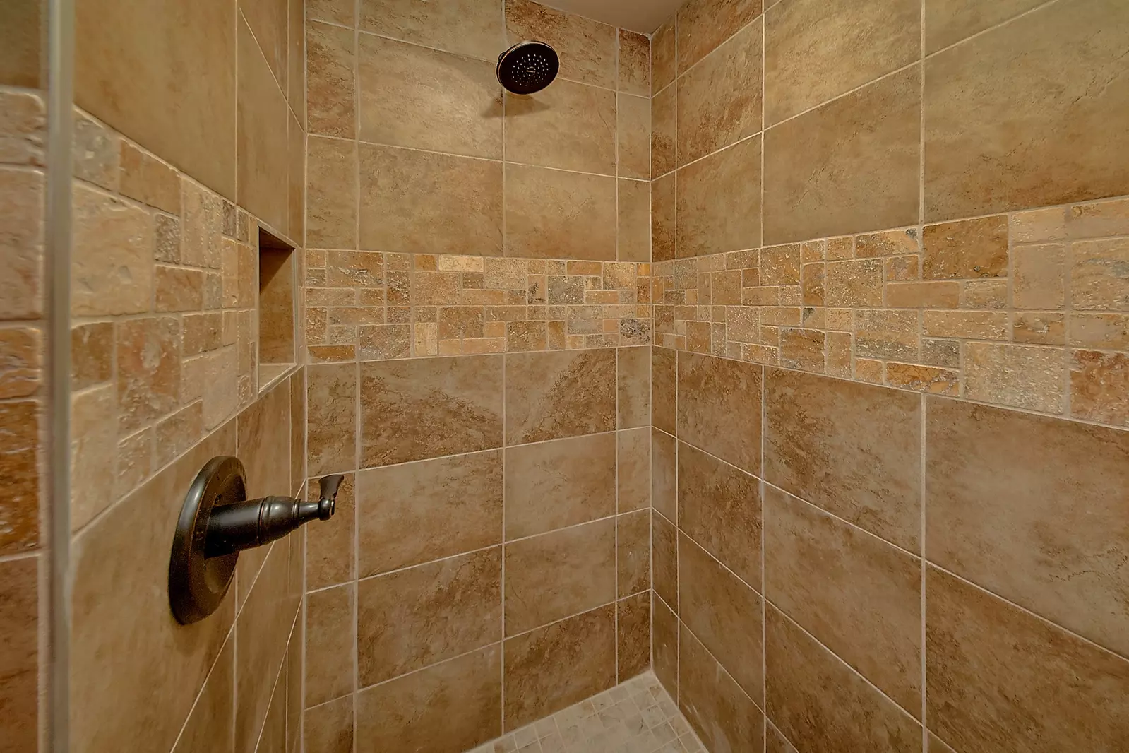 Property image, Interior, of Bear Force One