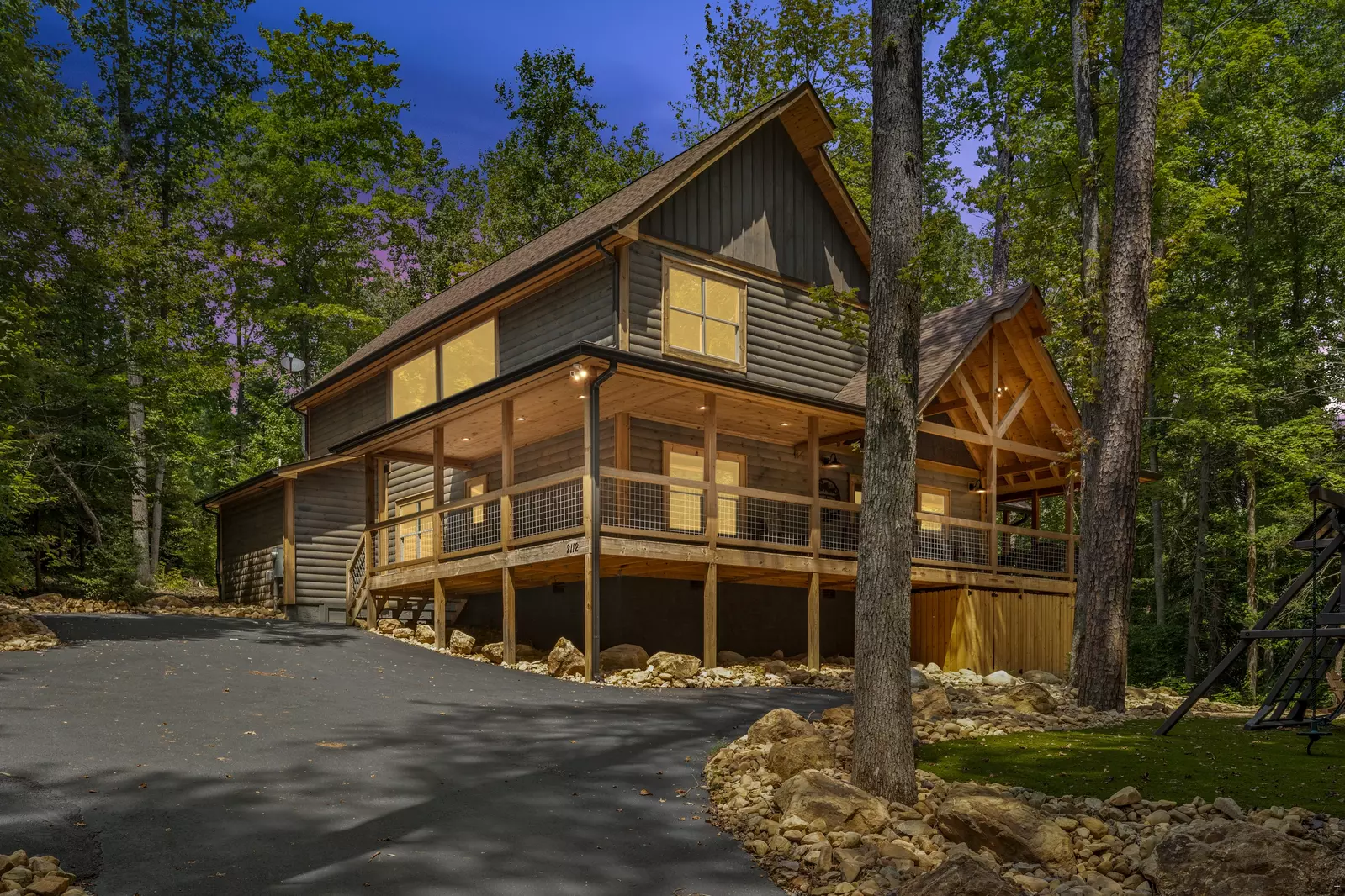 Property image, Interior, of Modern Adventure Splash