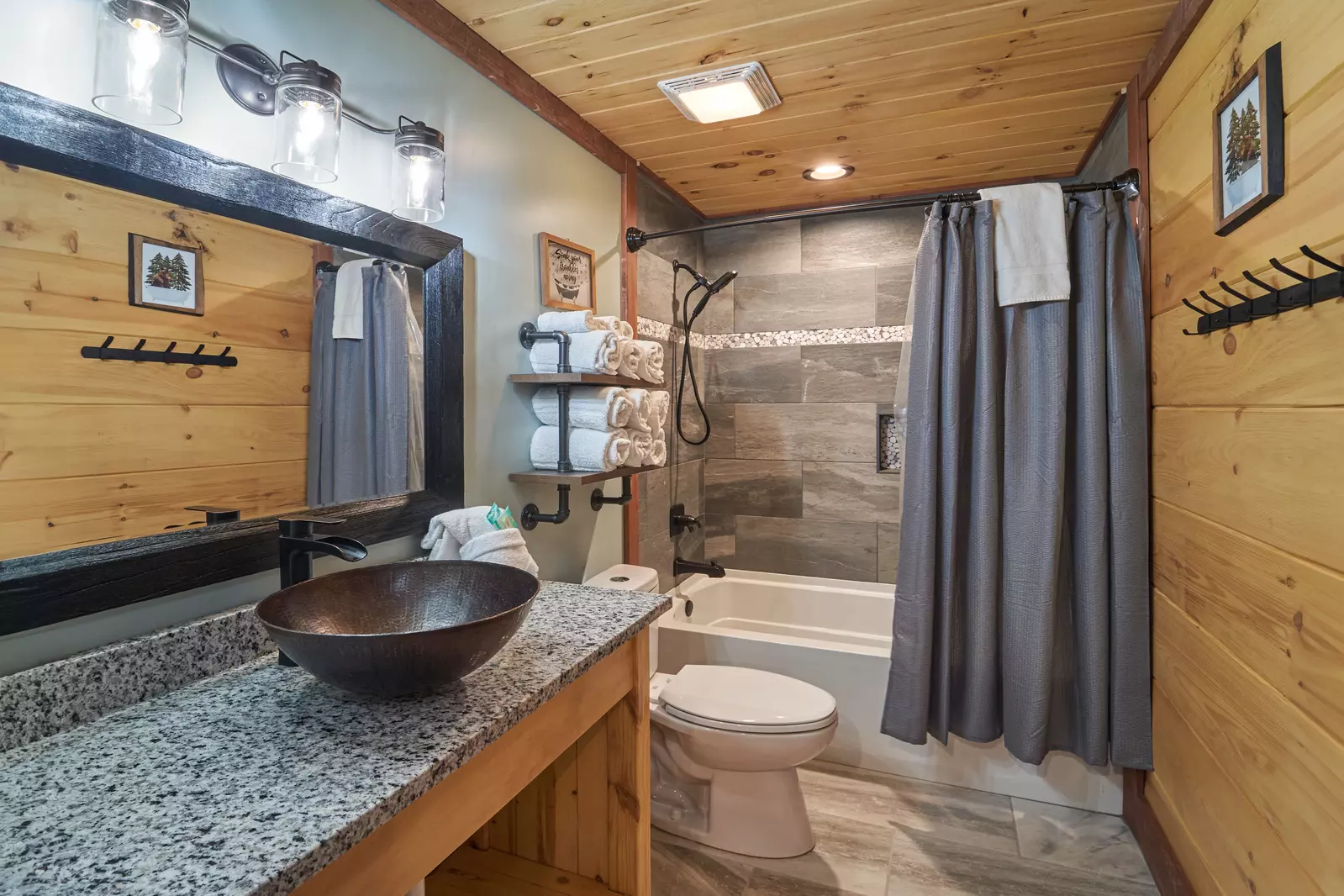 Property image, Interior, of Peaceful Hideaway