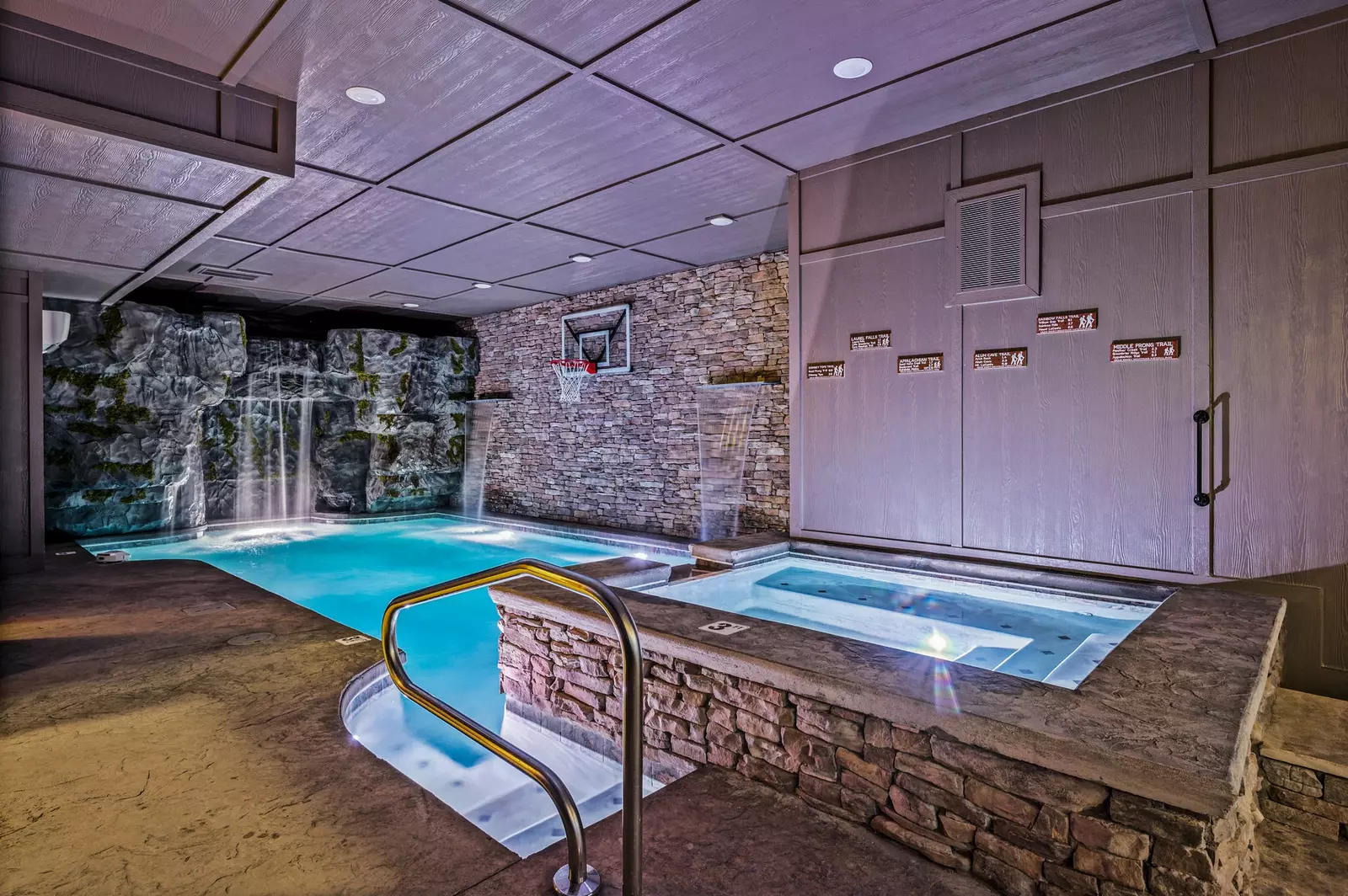 Property image, Interior, of Ace In The Hole
