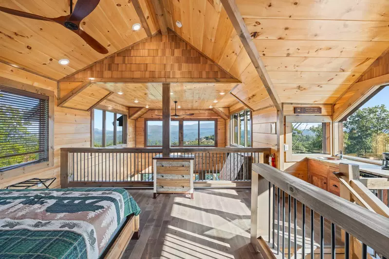 Property image, Interior, of Ace In The Hole