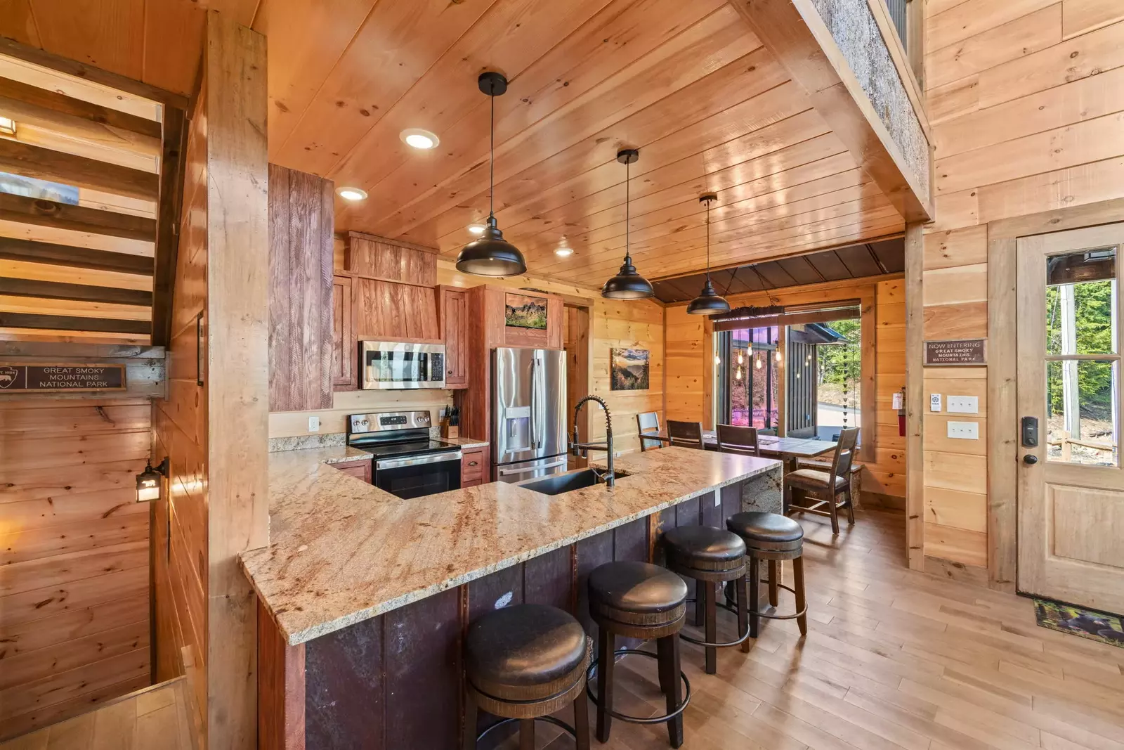 Property image, Interior, of Ace In The Hole