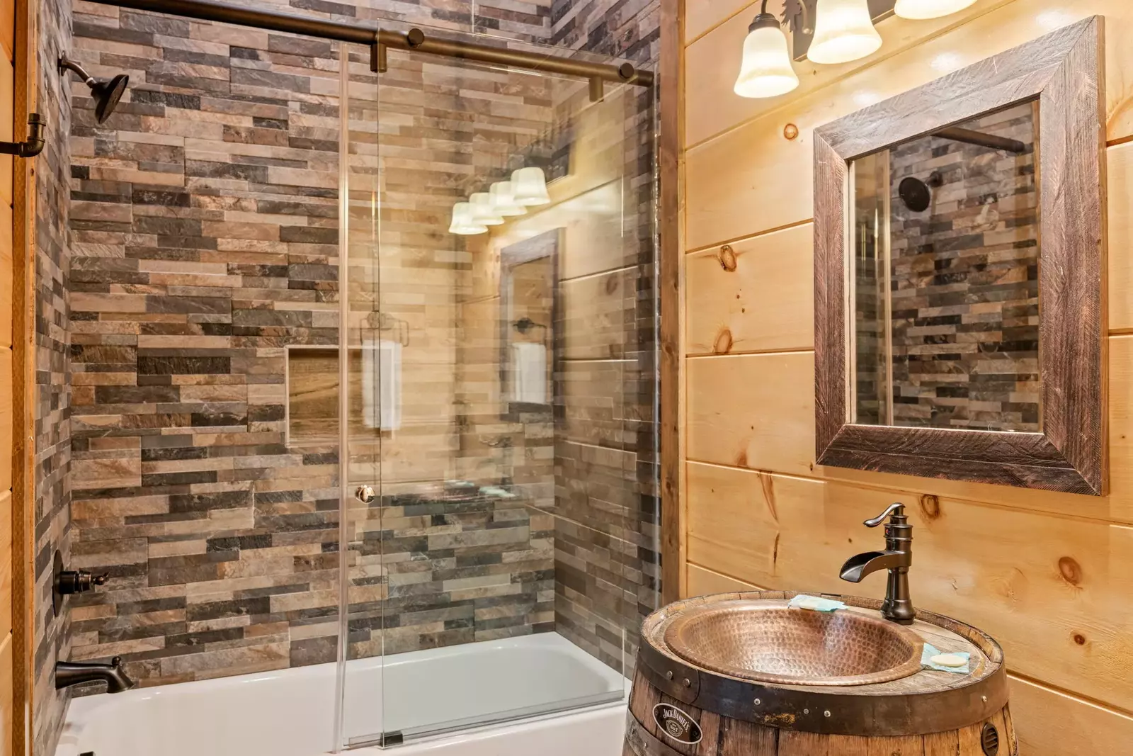 Property image, Interior, of Ace In The Hole