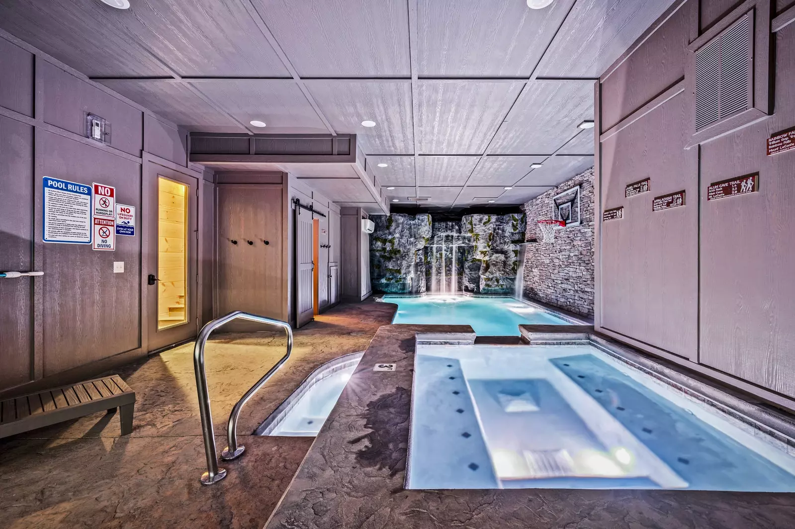 Property image, Interior, of Ace In The Hole