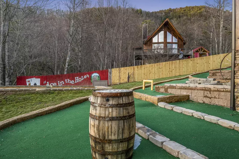 Property image, Interior, of Ace In The Hole