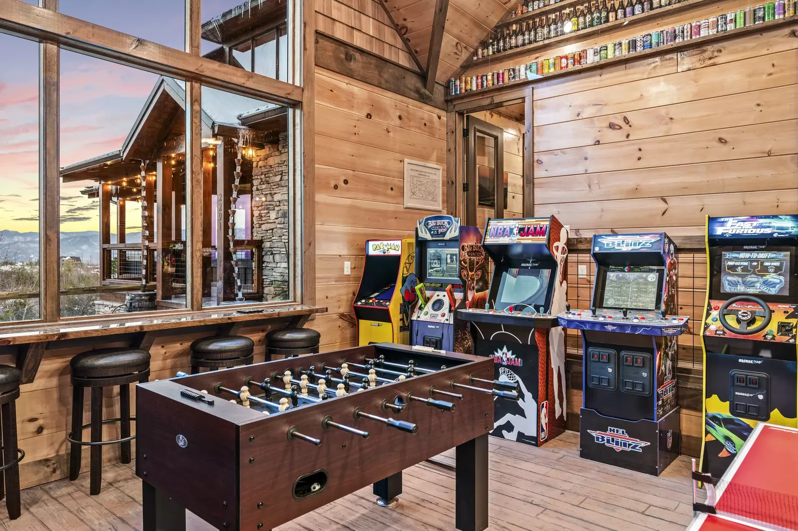Property image, Interior, of Ace In The Hole