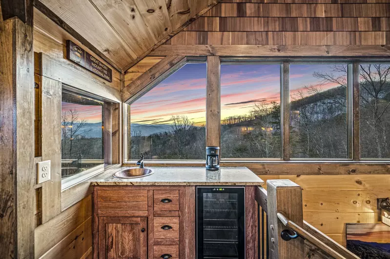 Property image, Interior, of Ace In The Hole