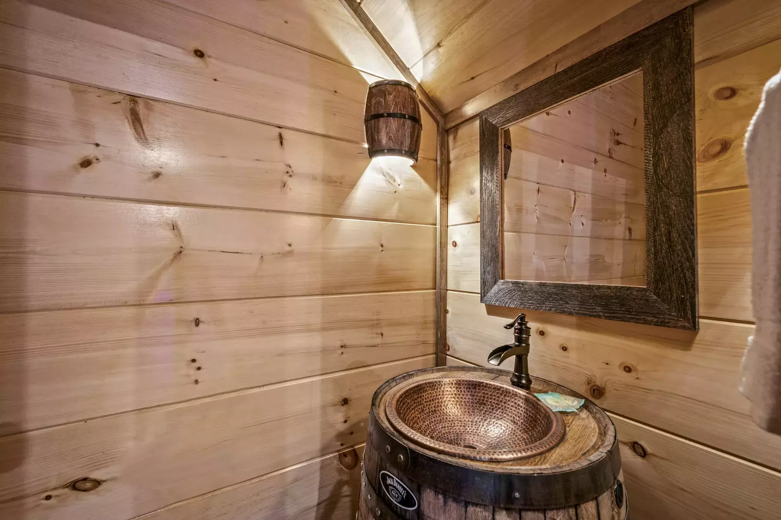 Property image, Interior, of Ace In The Hole