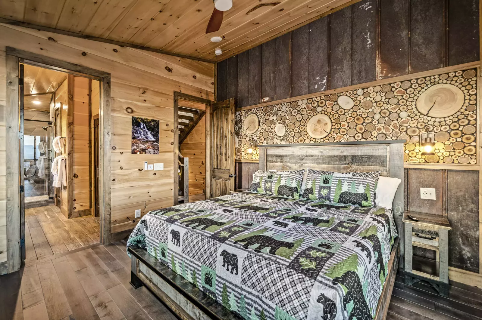 Property image, Interior, of Ace In The Hole