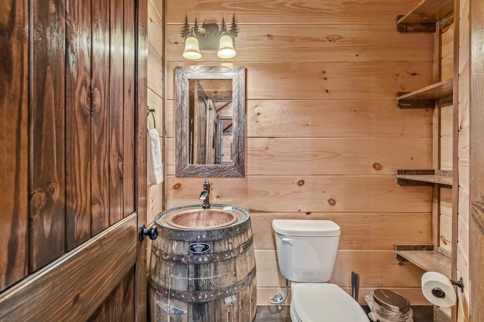 Property image, Interior, of Ace In The Hole