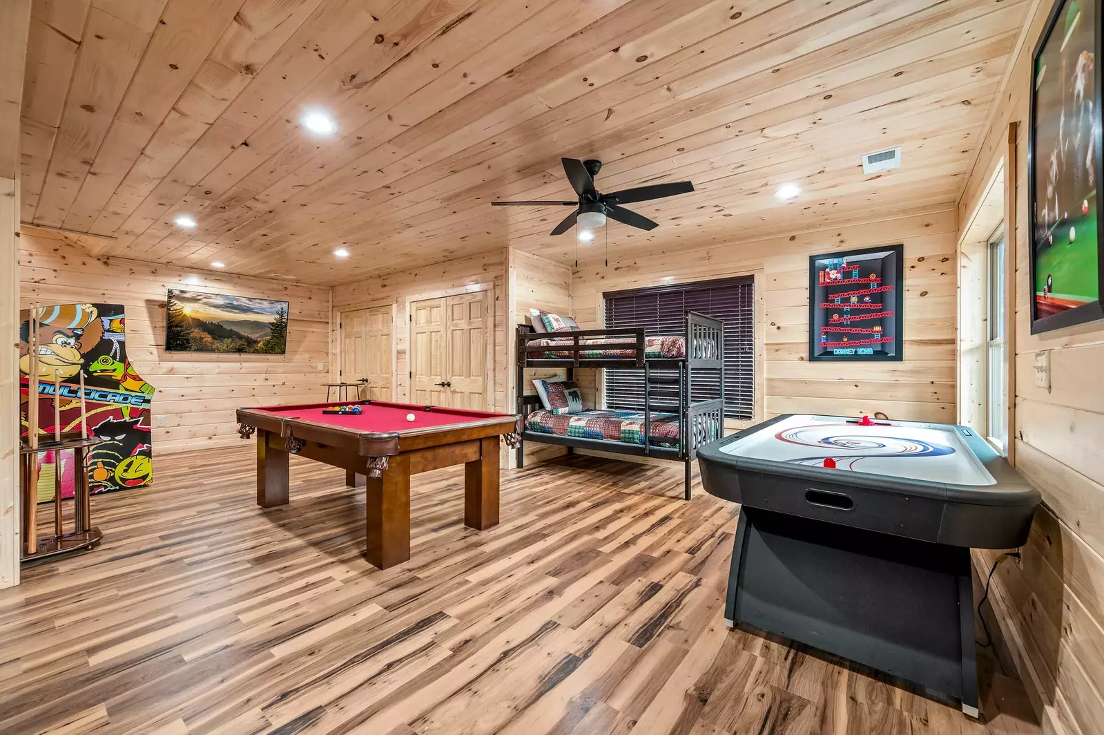 Property image, Interior, of Bear Mountain Vista