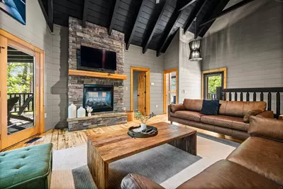 Property image, Interior, of Modern Rustic Hideaway