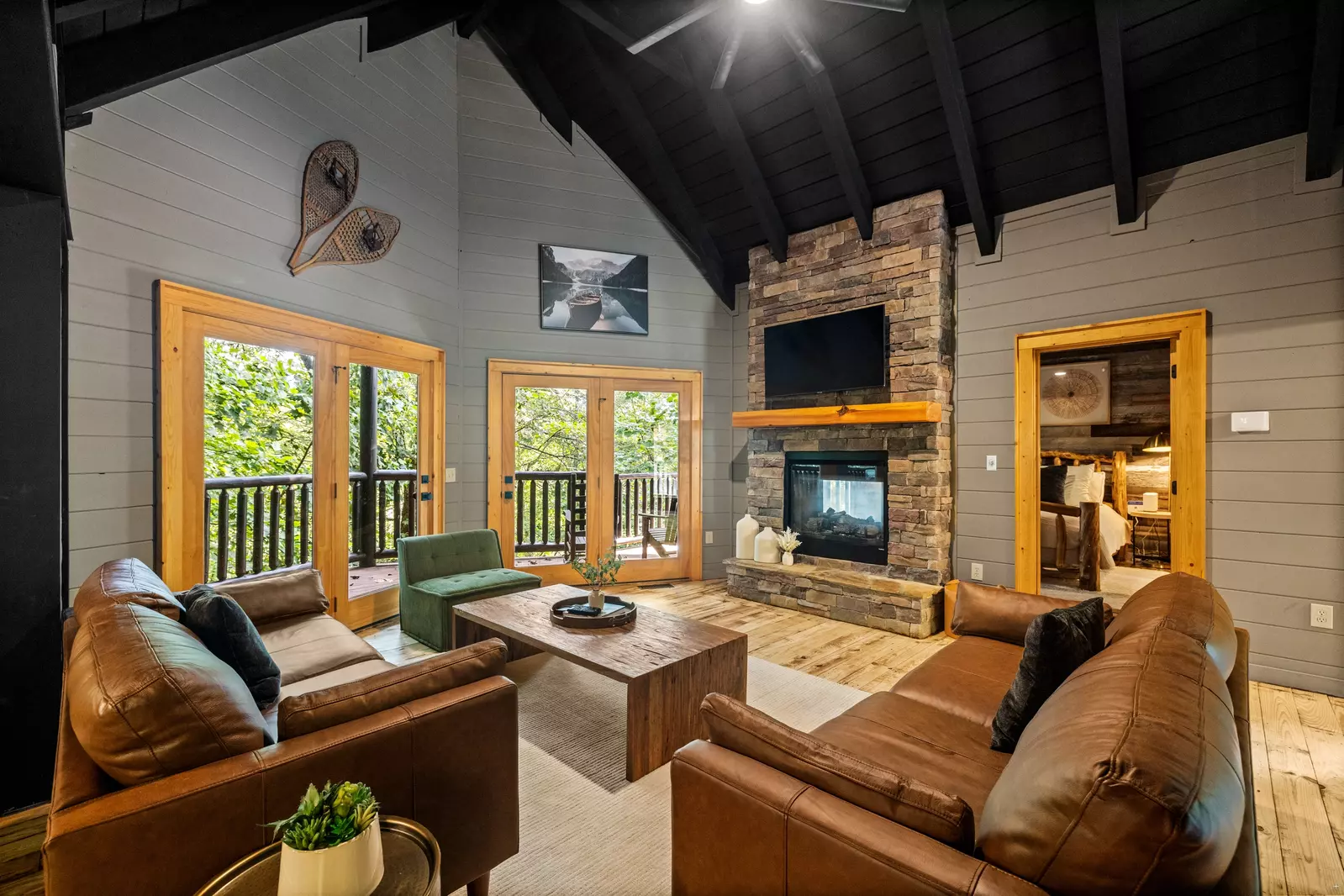 Property image, Interior, of Modern Rustic Hideaway