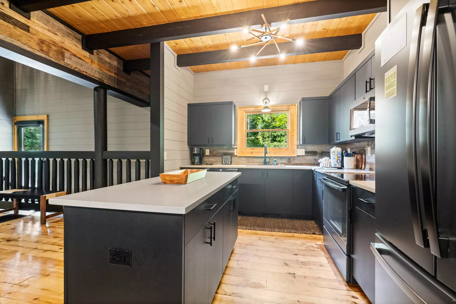 Property image, Interior, of Modern Rustic Hideaway