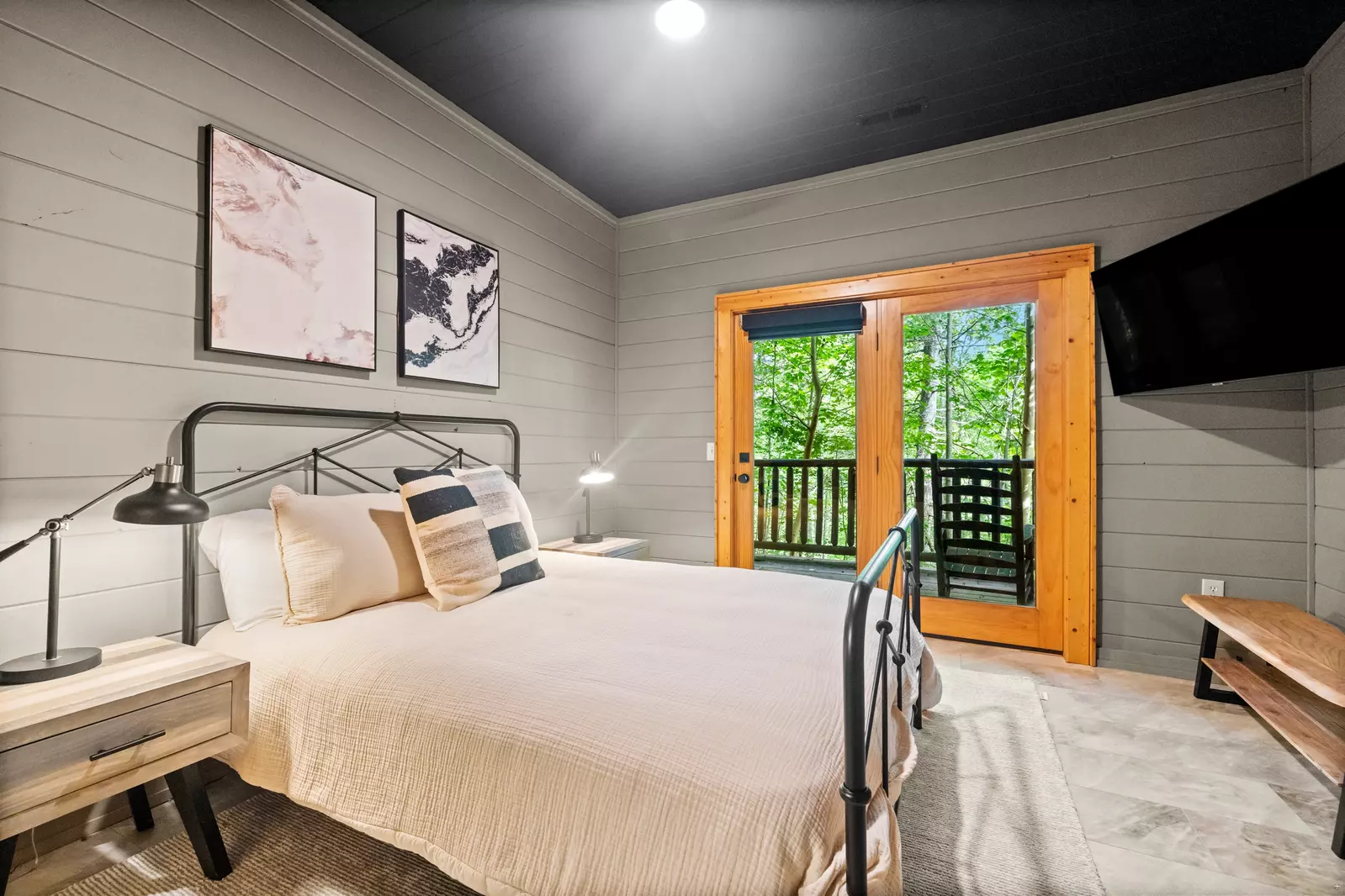 Property image, Interior, of Modern Rustic Hideaway