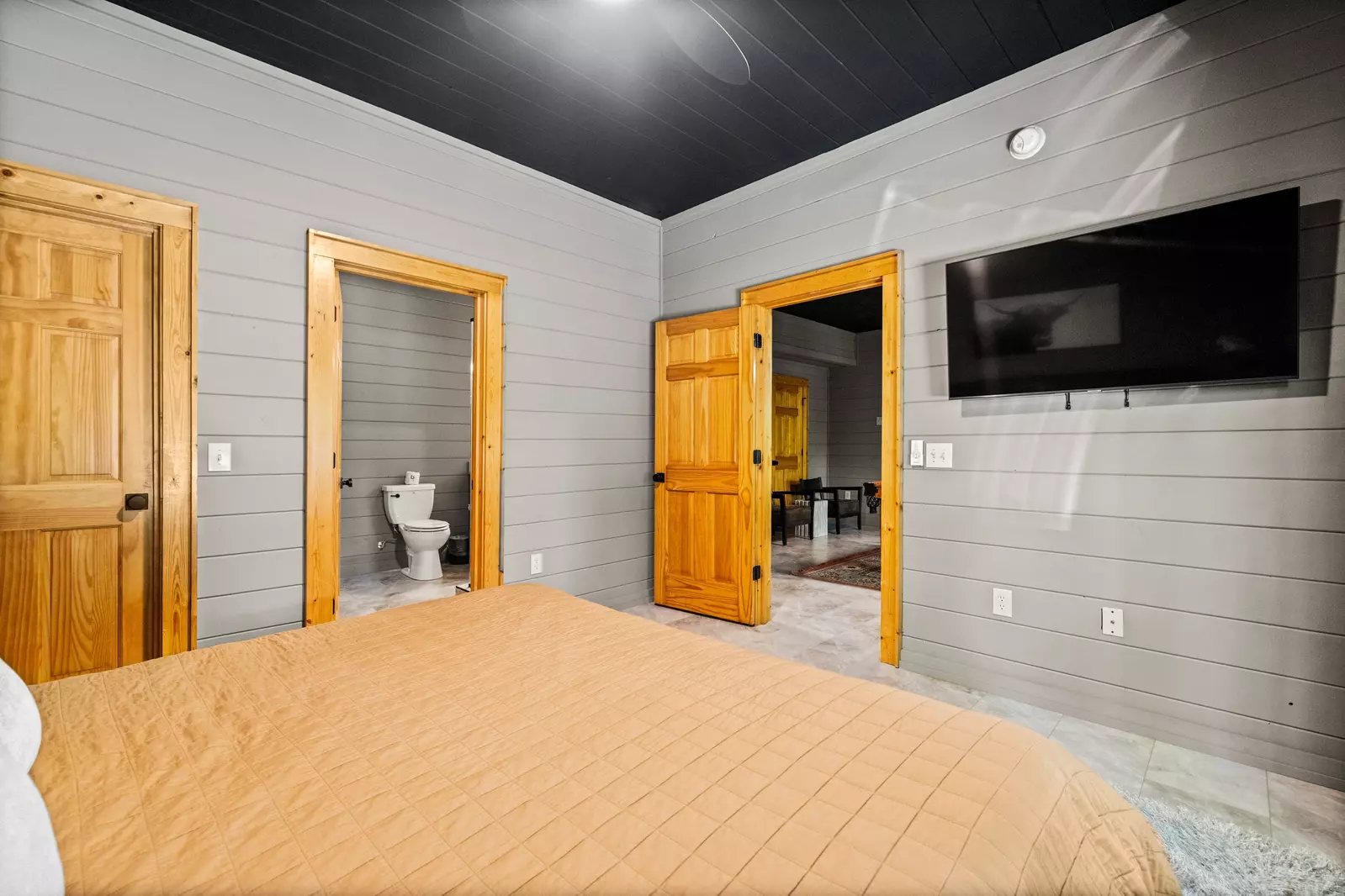 Property image, Interior, of Modern Rustic Hideaway