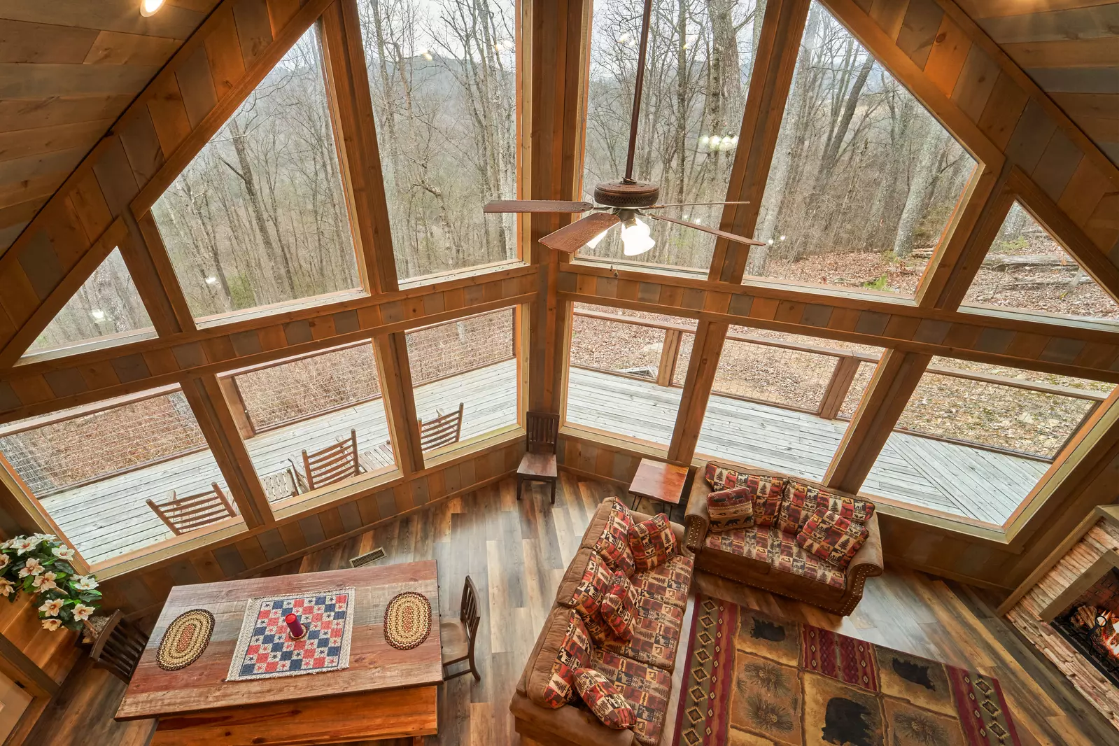 Property image, Interior, of Old Papa Bear Lodge
