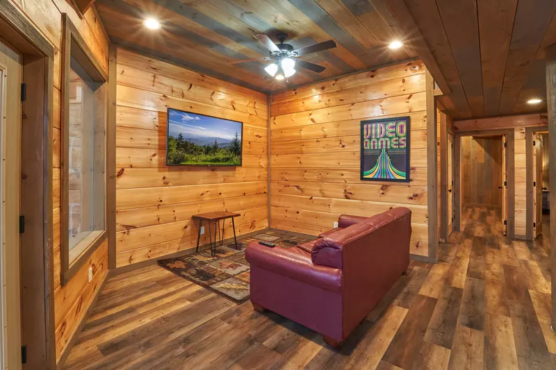 Property image, Interior, of Old Papa Bear Lodge