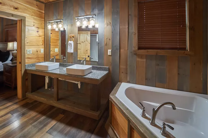 Property image, Interior, of Old Papa Bear Lodge