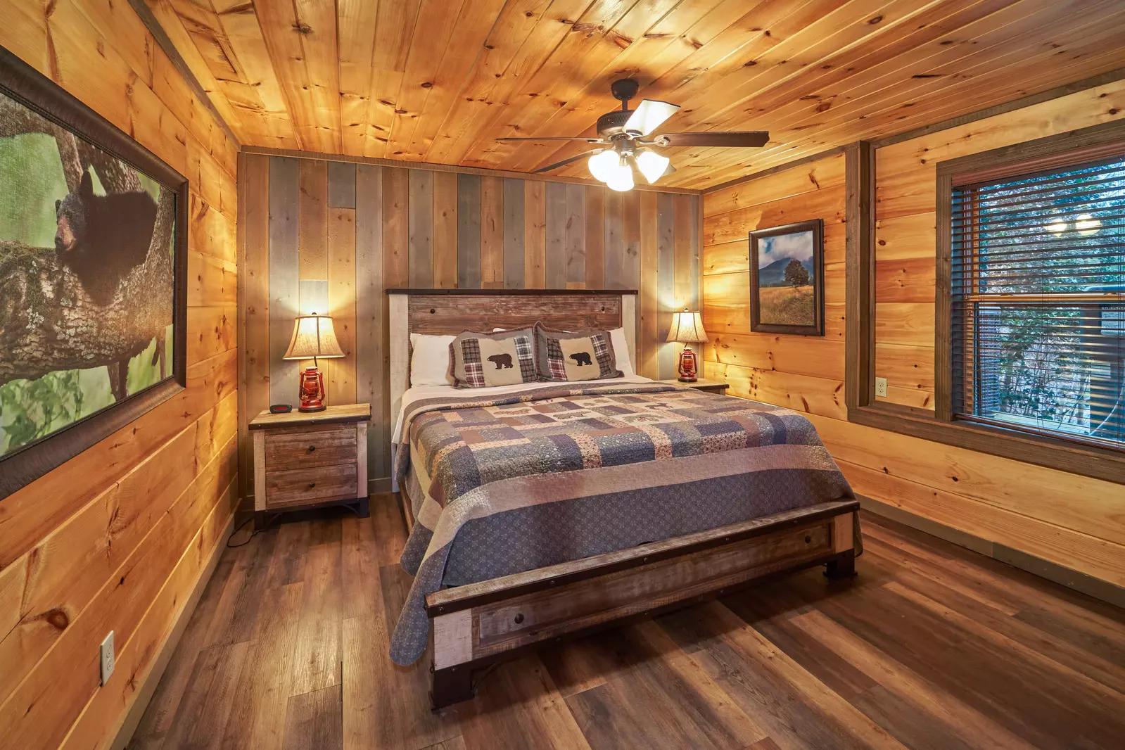 Property image, Interior, of Old Papa Bear Lodge