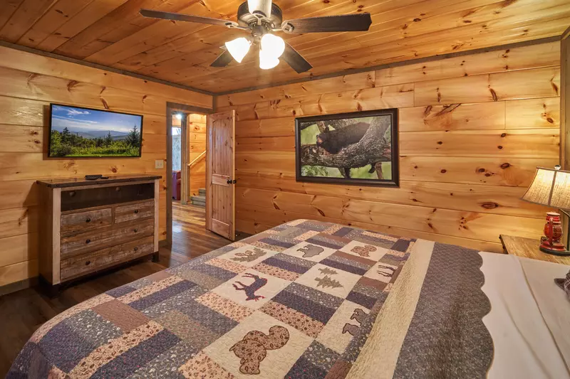 Property image, Interior, of Old Papa Bear Lodge