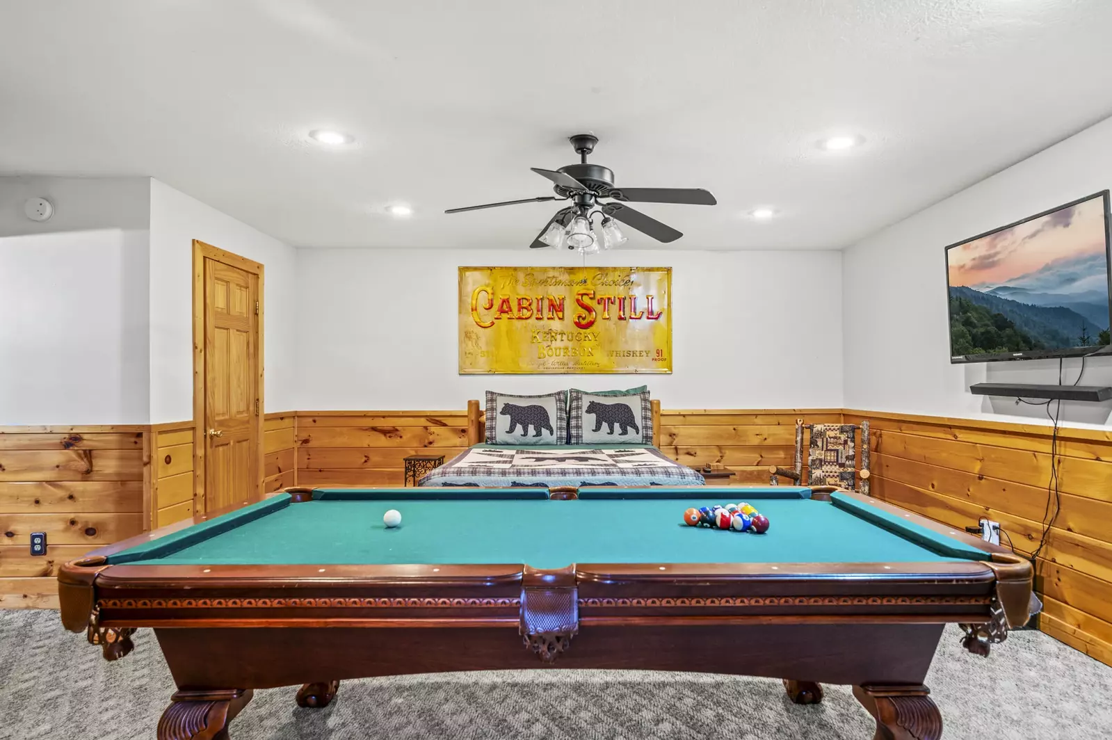Property image, Interior, of Starlight Kisses