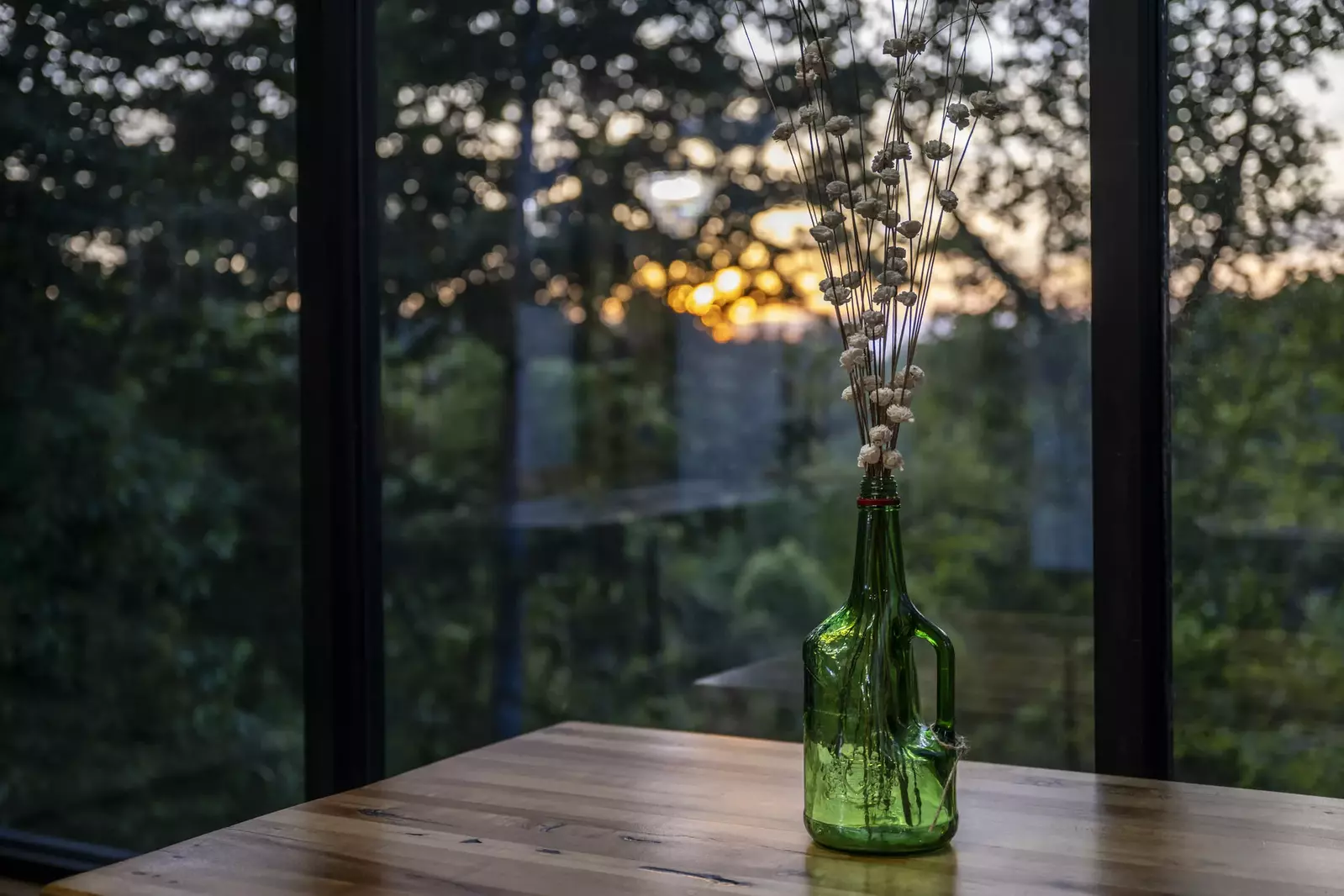 Property image, Interior, of Rhinestone Cowboy