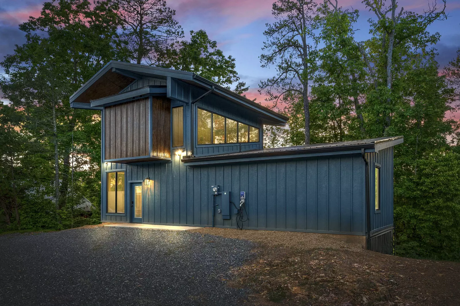 Property image, Interior, of Rhinestone Cowboy