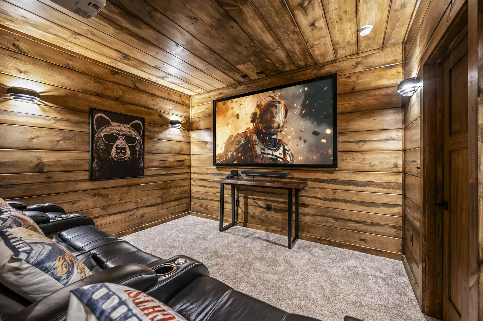 Property image, Interior, of Cedar Hawk Springs
