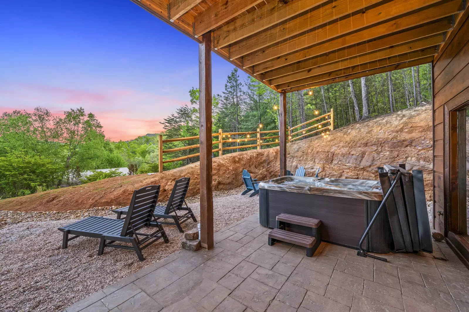 Property image, Interior, of Cedar Hawk Springs