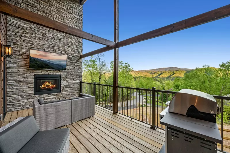 Property image, Interior, of Cedar Hawk Springs