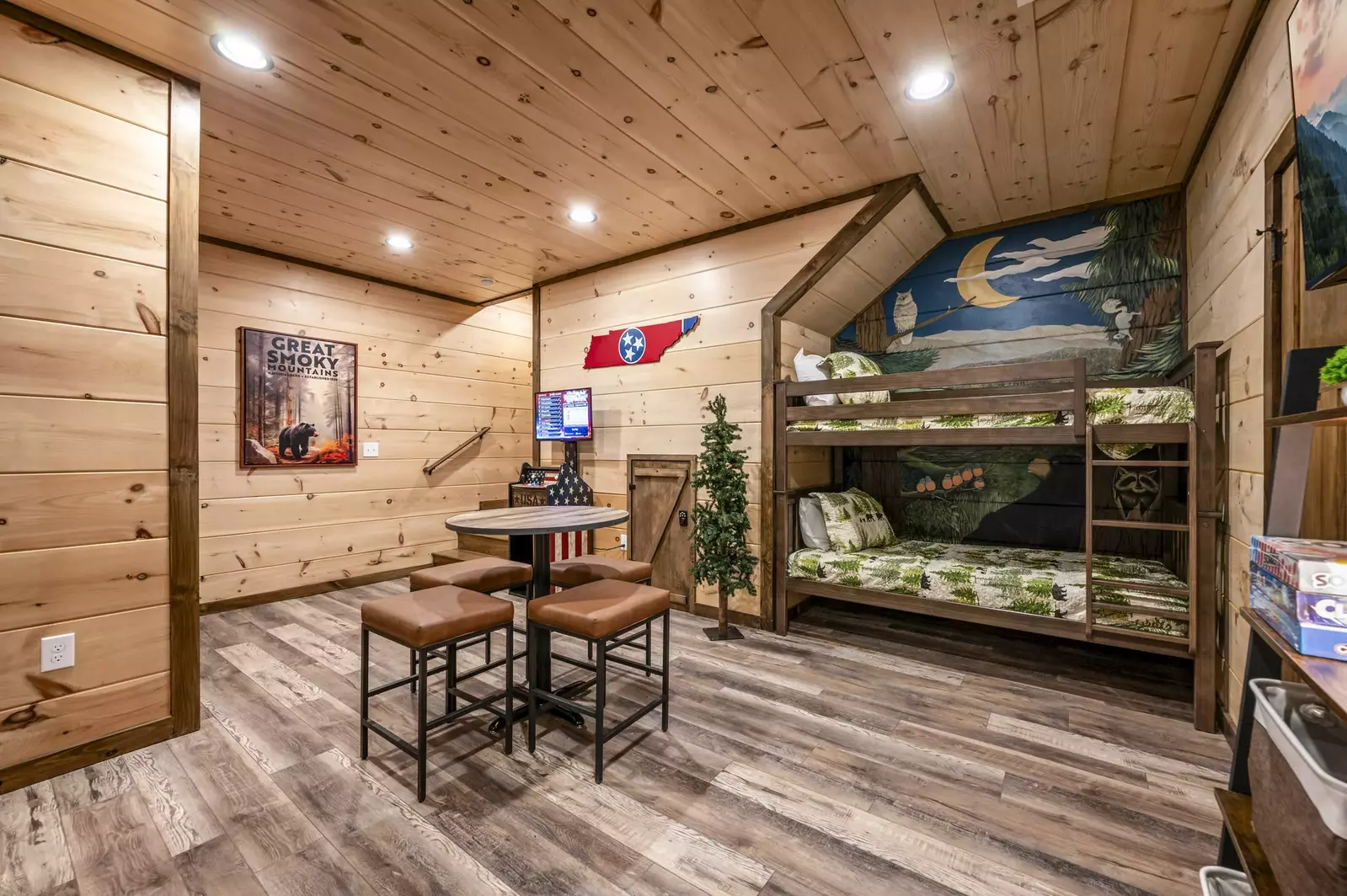 Property image, Interior, of Cedar Hawk Springs
