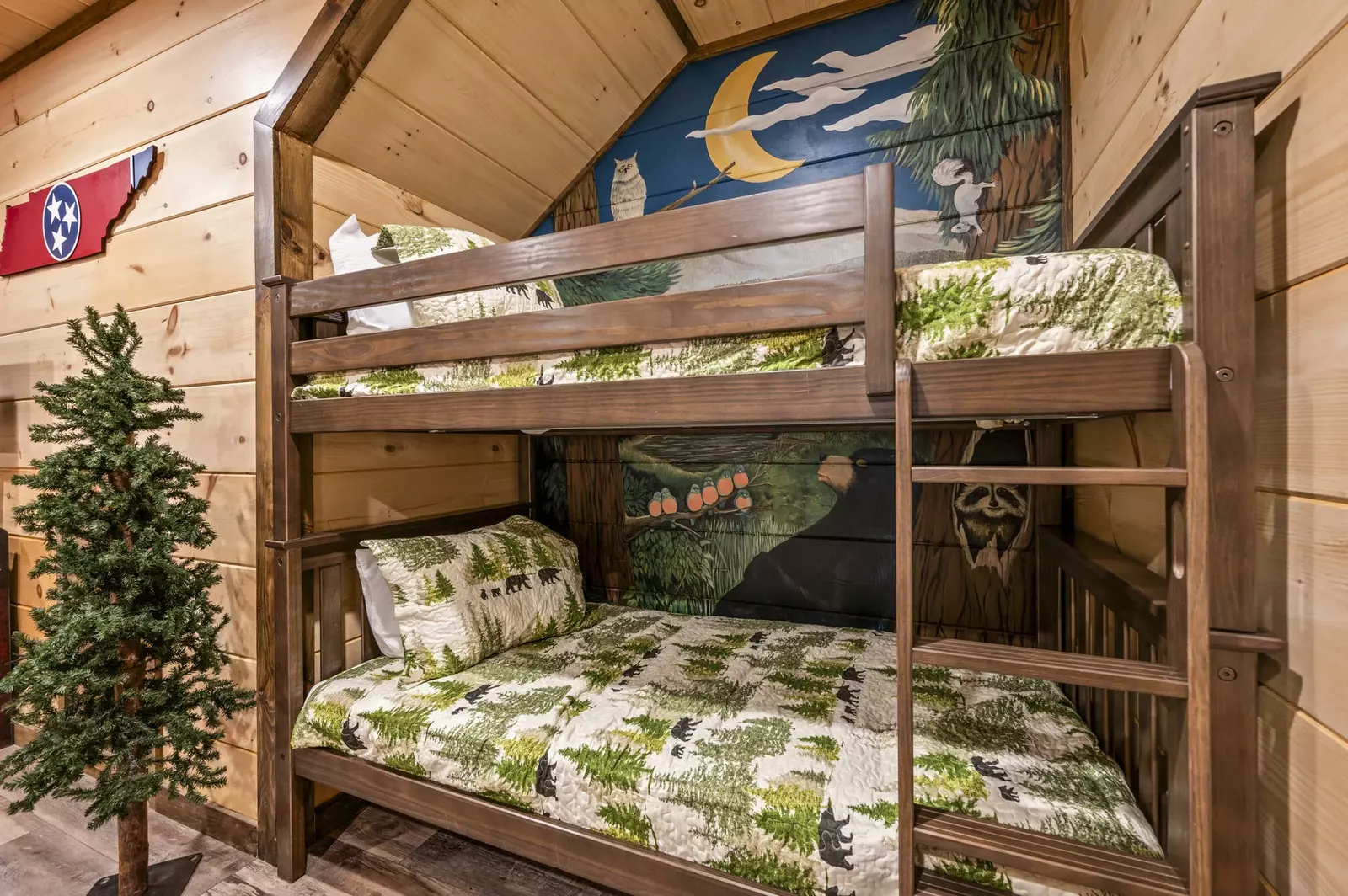 Property image, Interior, of Cedar Hawk Springs