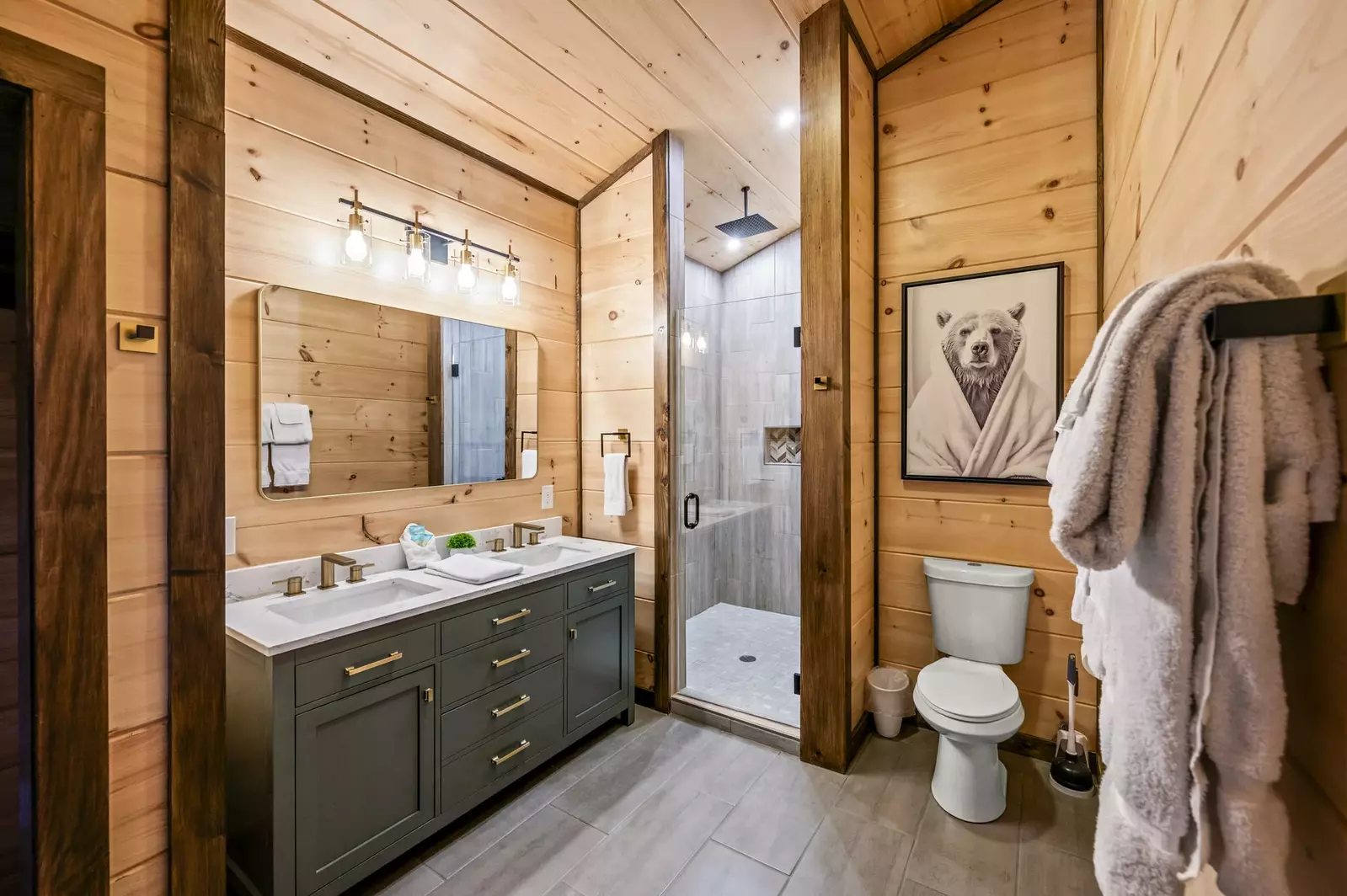 Property image, Interior, of Cedar Hawk Springs