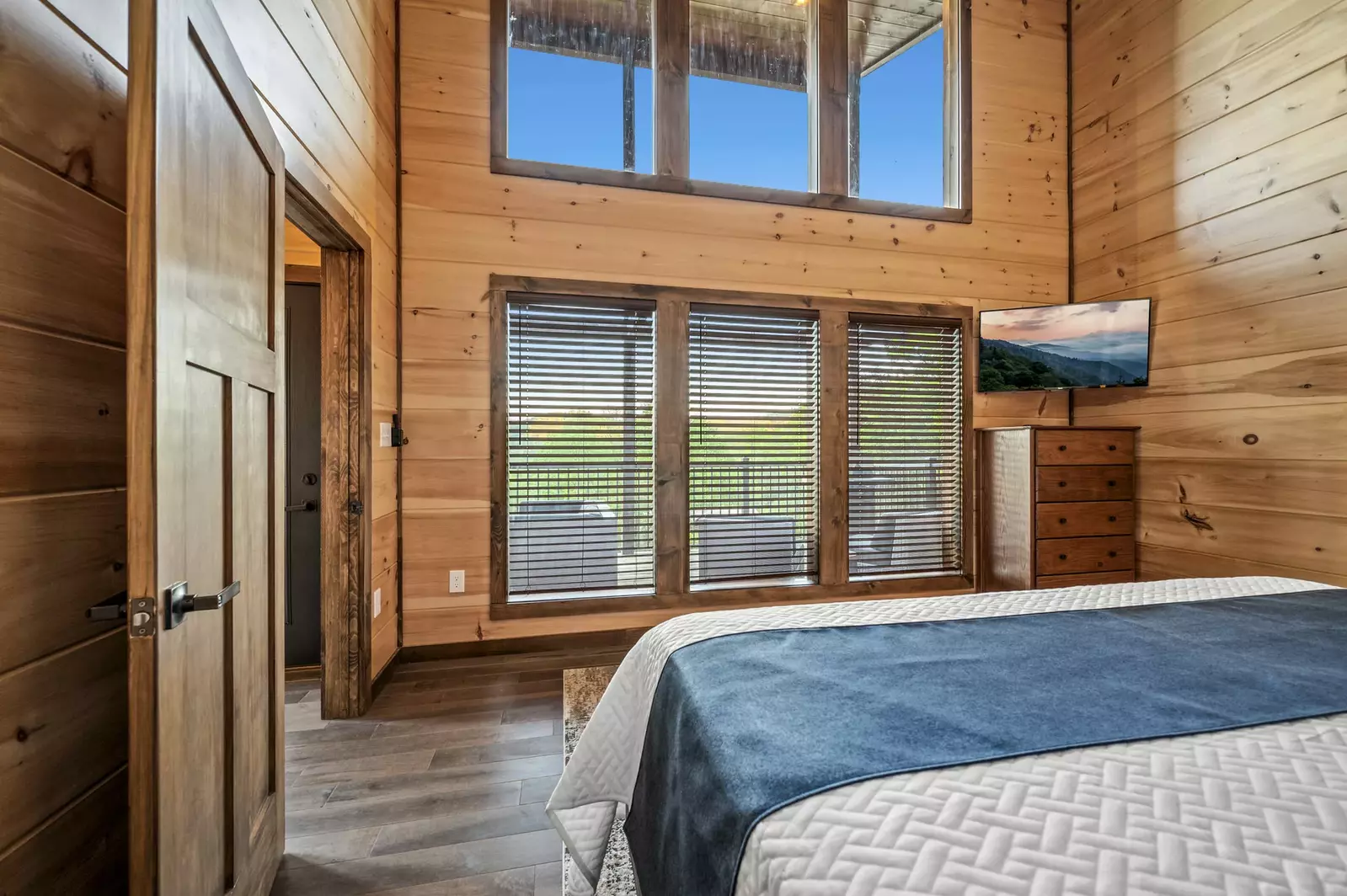 Property image, Interior, of Cedar Hawk Springs