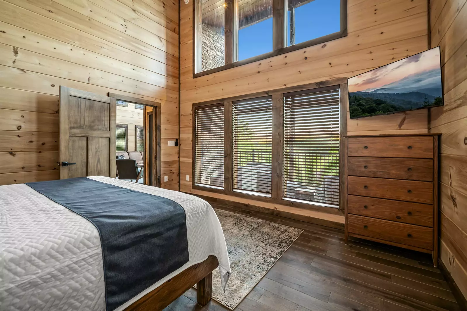 Property image, Interior, of Cedar Hawk Springs