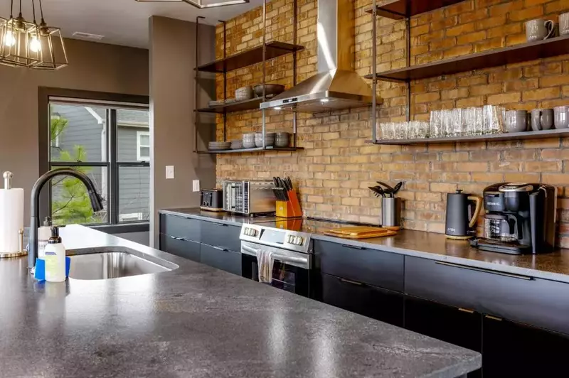 Property image, Interior, of Mountain Mermaid