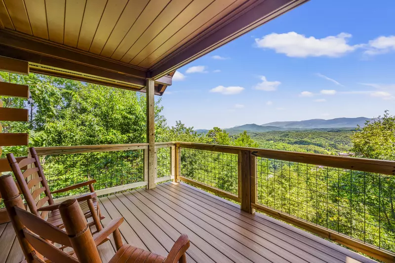 Property image, Interior, of The Sweet Escape #36