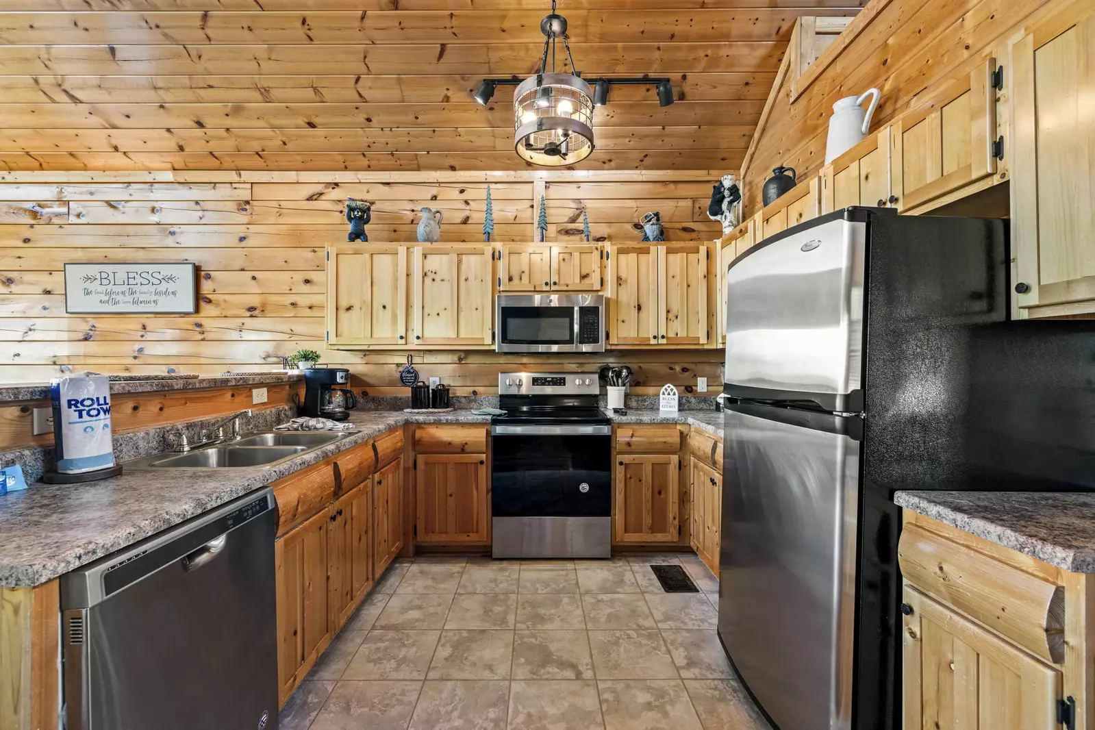 Property image, Interior, of The Sweet Escape #36
