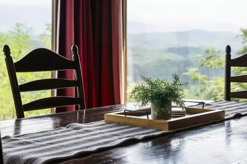 Property image, Interior, of The Sweet Escape #36