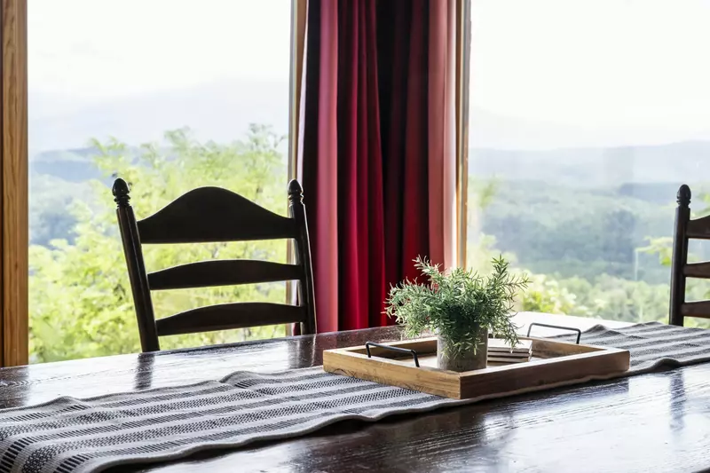 Property image, Interior, of The Sweet Escape #36