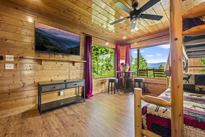 Property image, Interior, of The Sweet Escape #36
