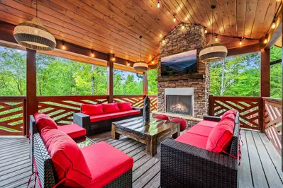 Property image, Interior, of Alpine Summit Pool and Spa Cabin