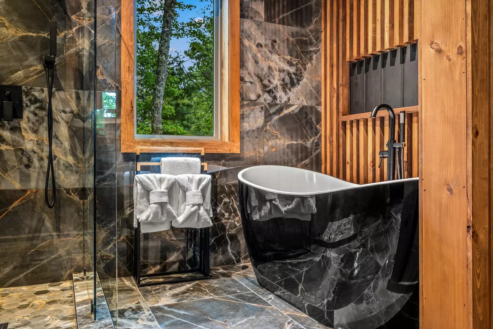 Property image, Interior, of Alpine Summit Pool and Spa Cabin