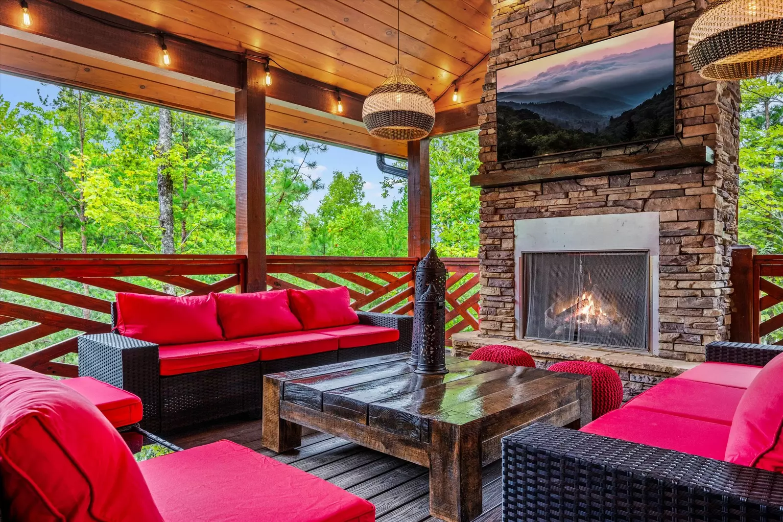 Property image, Interior, of Alpine Summit Pool and Spa Cabin