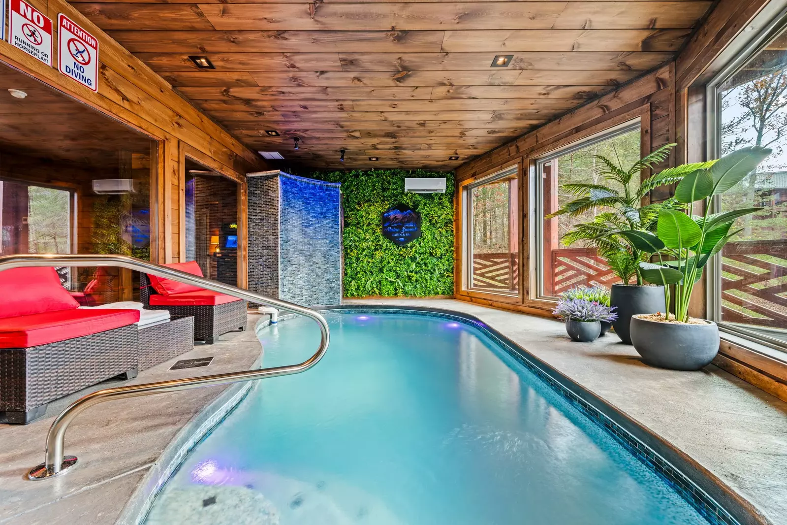 Property image, Interior, of Alpine Summit Pool and Spa Cabin