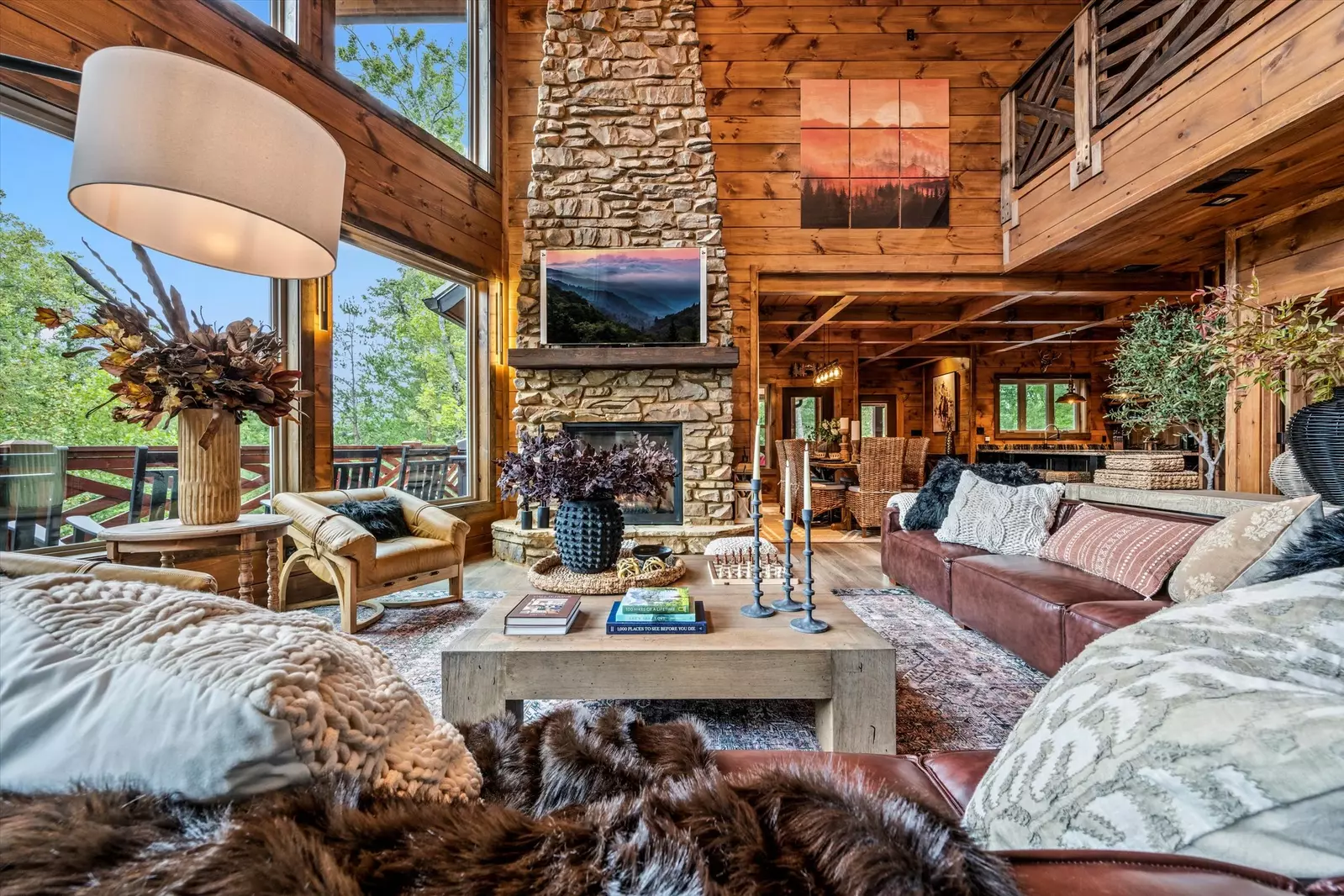 Property image, Interior, of Alpine Summit Pool and Spa Cabin